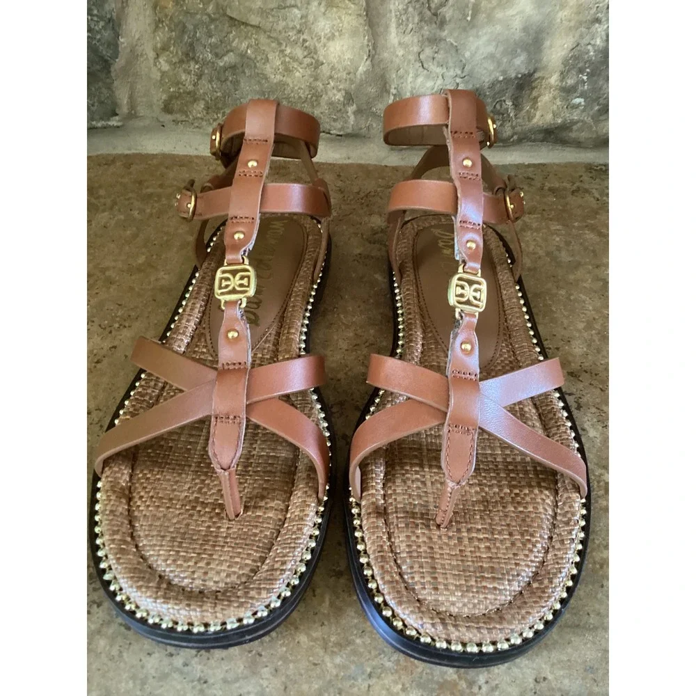 Sam Edelman Teeni Cognac Leather Gladiator Sandals Woven Raffia Gold Logo 7M NEW